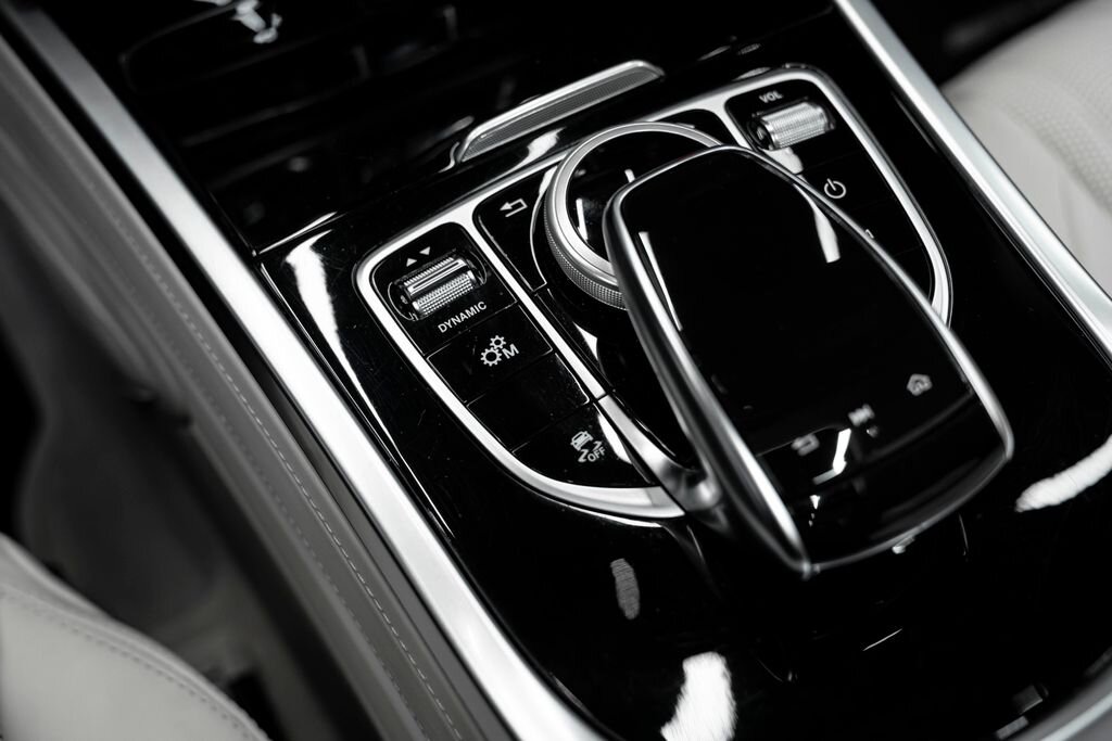 Mercedes-Benz Třídy G SUV / Terénní 4,0 l 310 kw