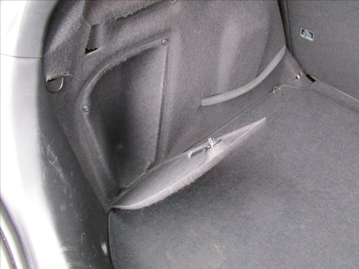 Peugeot 308 Hatchback 1,6 l 66 kw