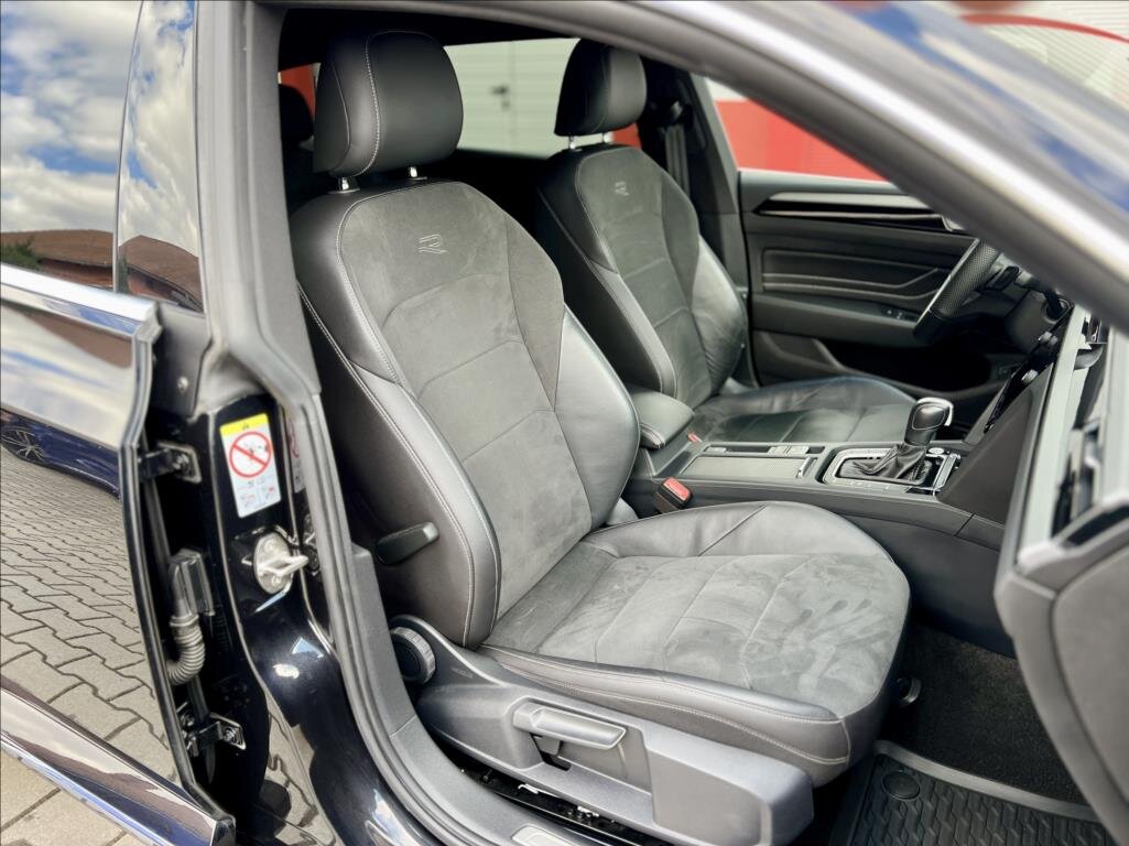 Volkswagen Arteon Kombi 2,0 l 147 kw