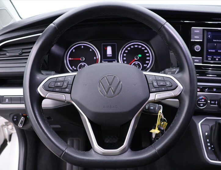 Volkswagen Multivan 20