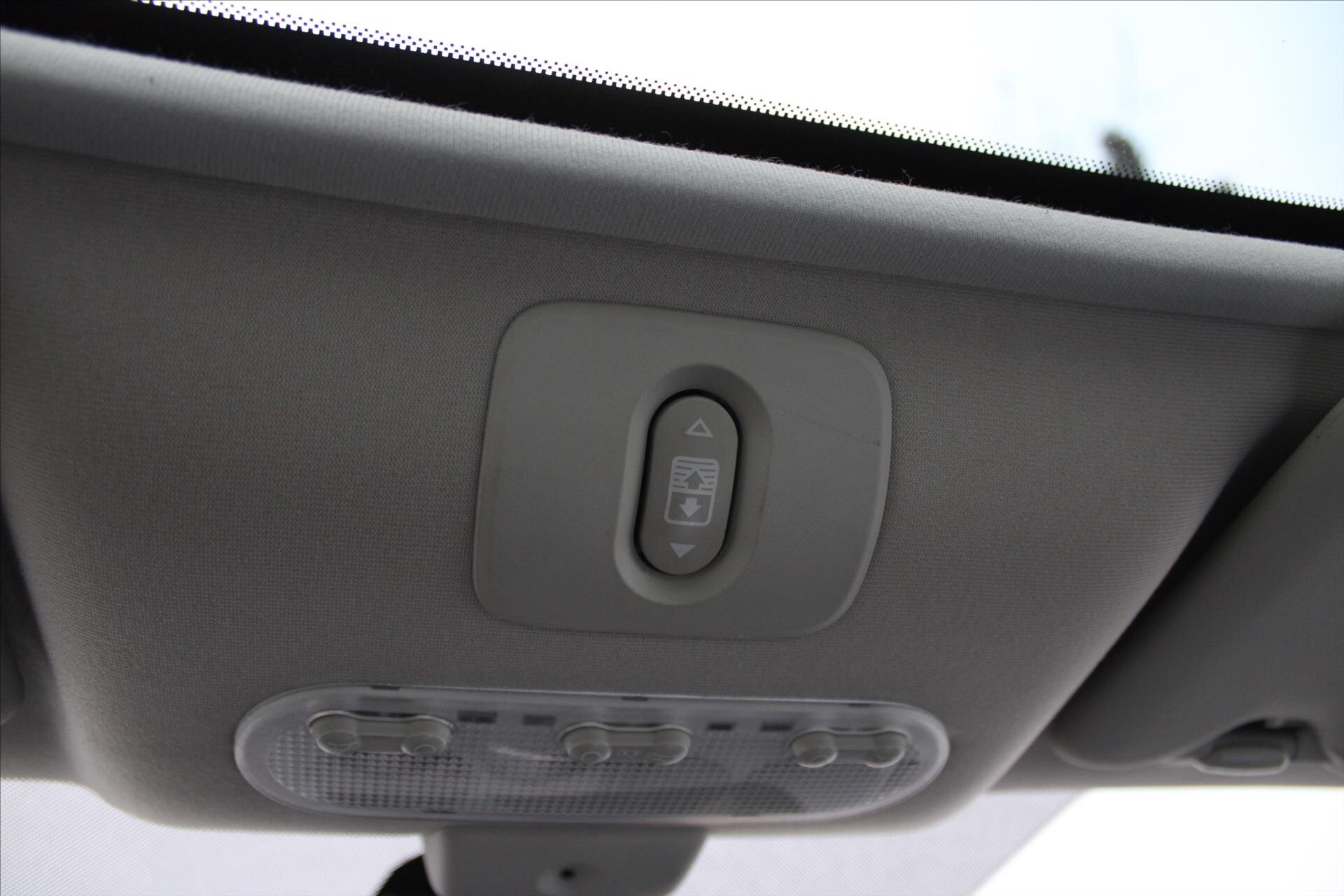 Nissan Qashqai SUV 1,6 l 84 kw