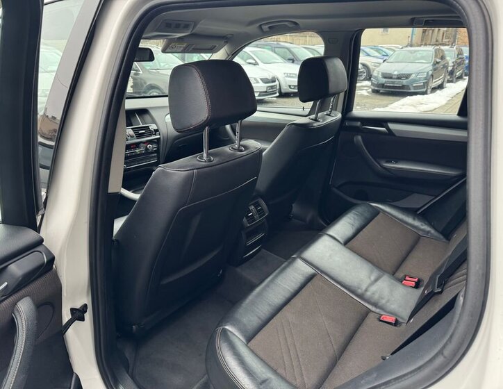 BMW X3 SUV 2,0 l 140 kw