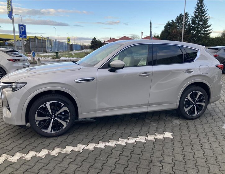 Mazda CX-60 SUV / Terénní 3,3 l 187 kw