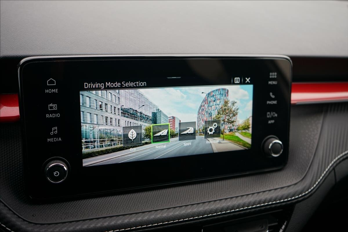 Škoda Fabia Hatchback 999,0 85 kw