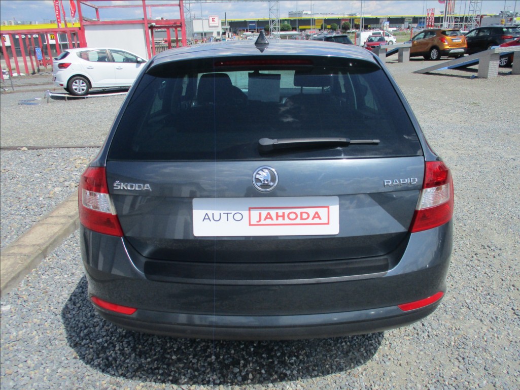 Škoda Rapid