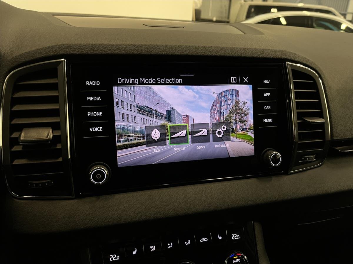 Škoda Karoq SUV / Terénní 1,5 l 110 kw