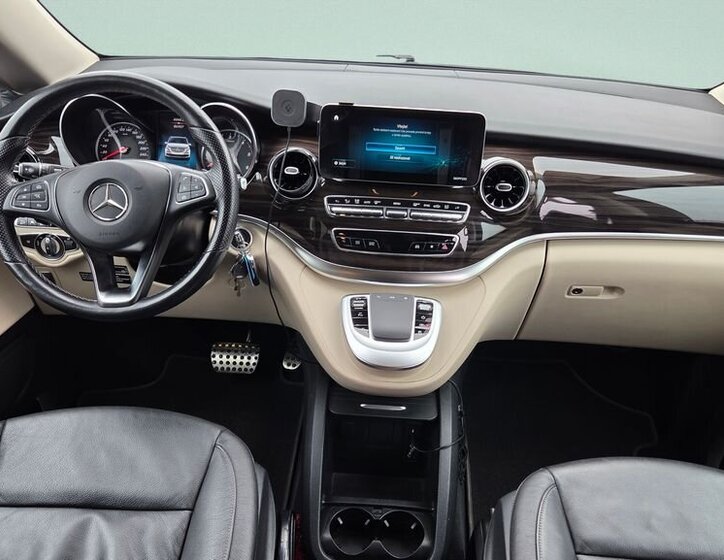 Mercedes-Benz Třídy V VAN / Minibus 2,0 l 176 kw