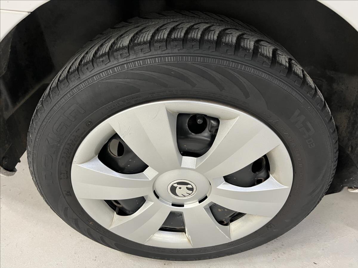 Škoda Rapid Liftback 1,2 l 66 kw