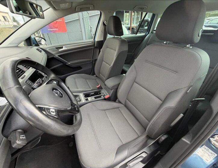 Volkswagen Golf Kombi 1,4 l 90 kw