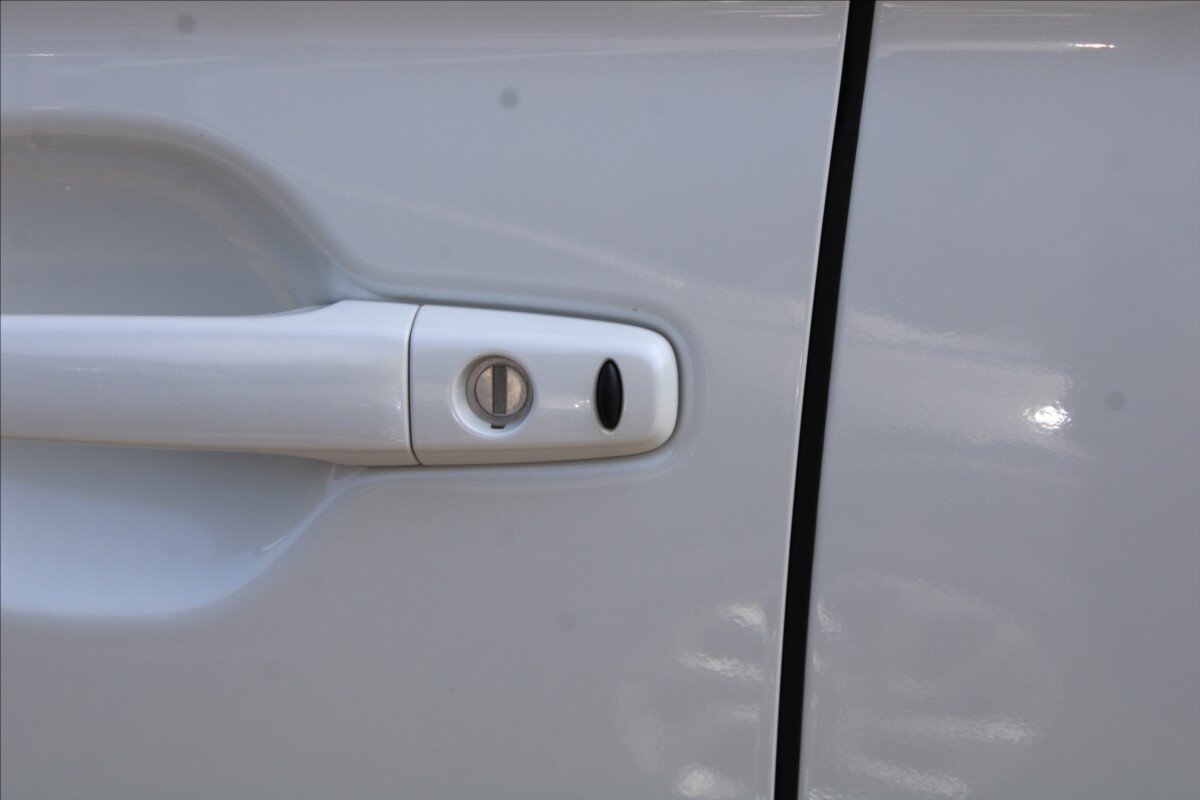 Mitsubishi Outlander SUV / Terénní 2,0 l 110 kw