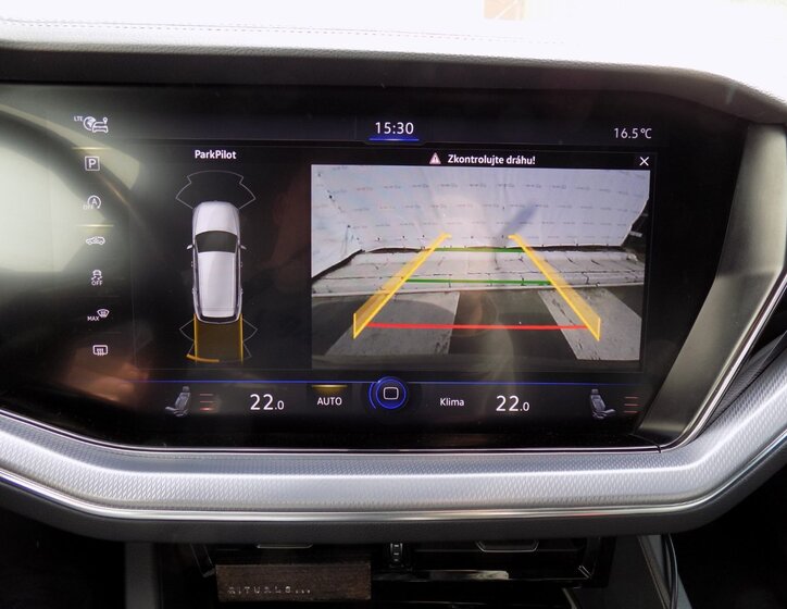 Volkswagen Touareg SUV / Terénní 3,0 l 210 kw