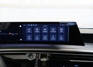 Peugeot 5008 SUV 1,2 l 100 kw