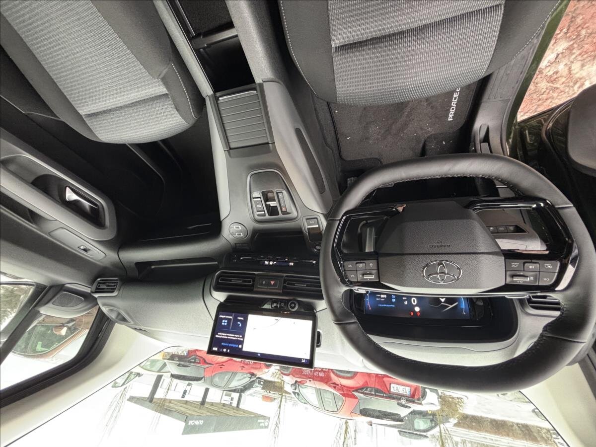 Toyota ProAce City Verso MPV 1,5 l 96 kw