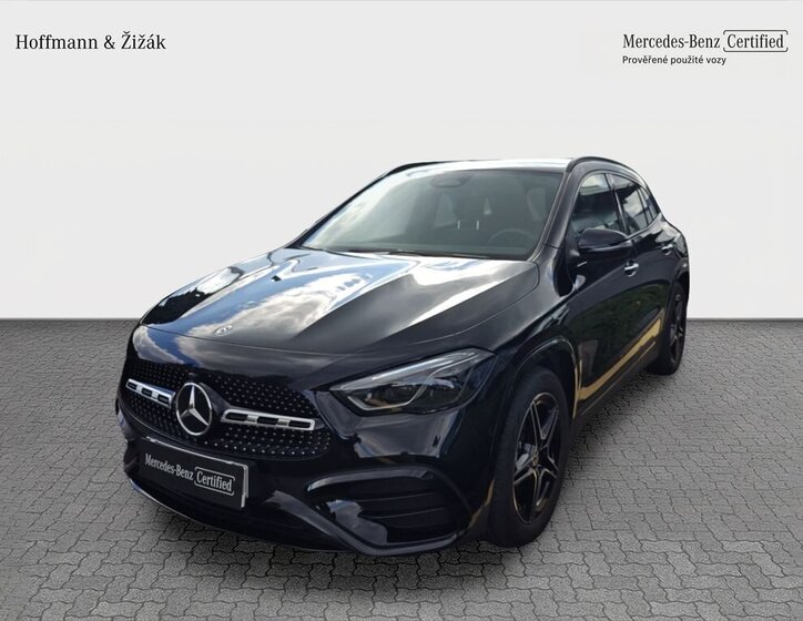 Mercedes-Benz GLA 1