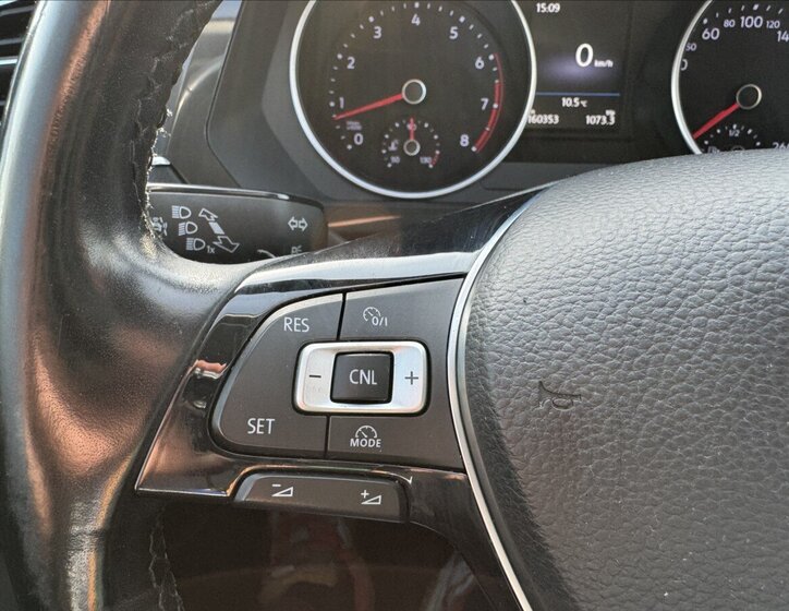 Volkswagen Tiguan SUV / Terénní 1,4 l 92 kw