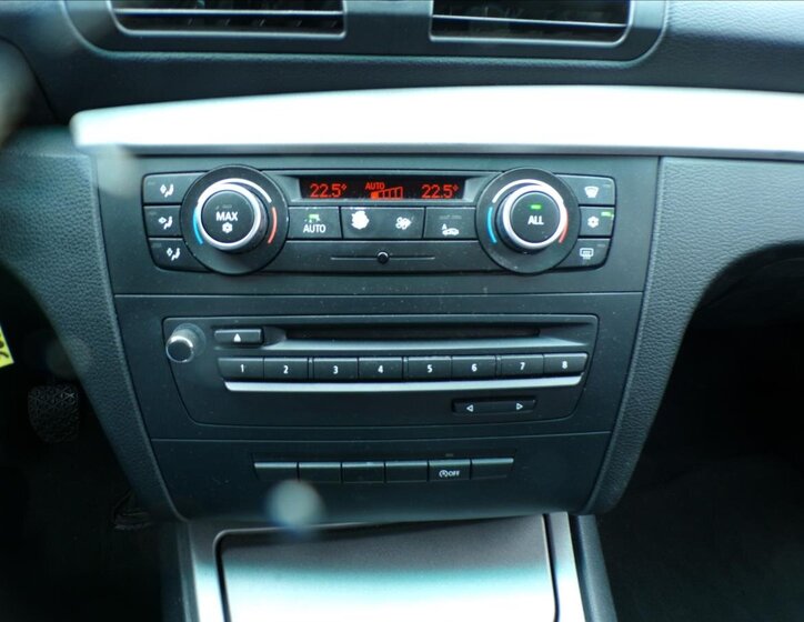 BMW Řada 1 Kombi 2,0 l 100 kw