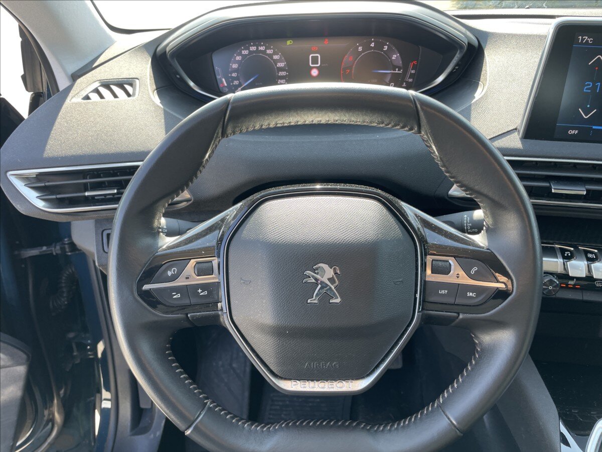 Peugeot 3008 MPV 1,2 l 96 kw