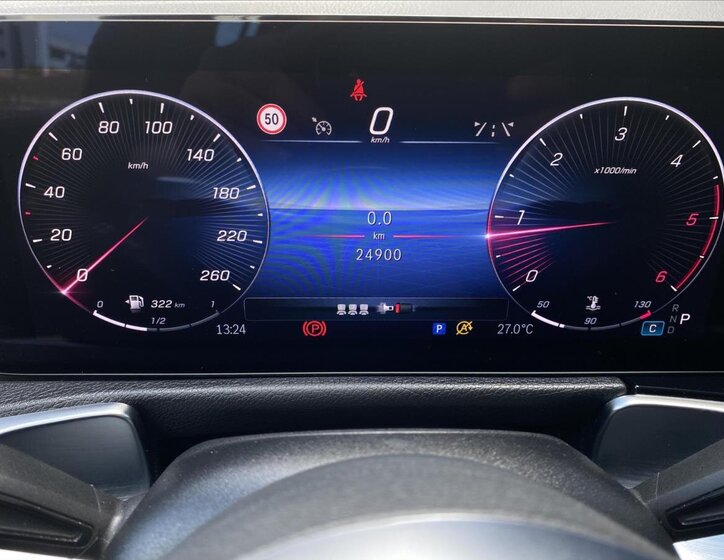 Mercedes-Benz GLB 16