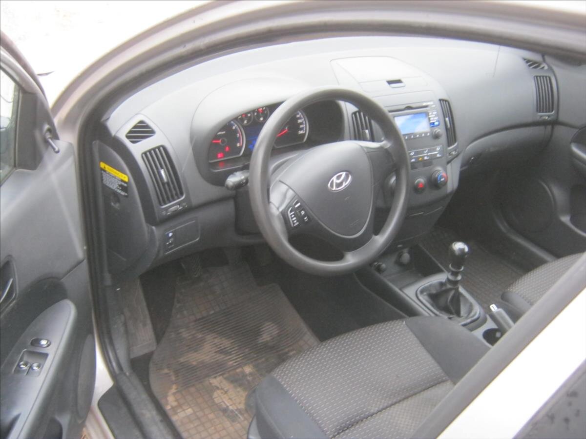 Hyundai i30 Kombi 1,6 l 92 kw