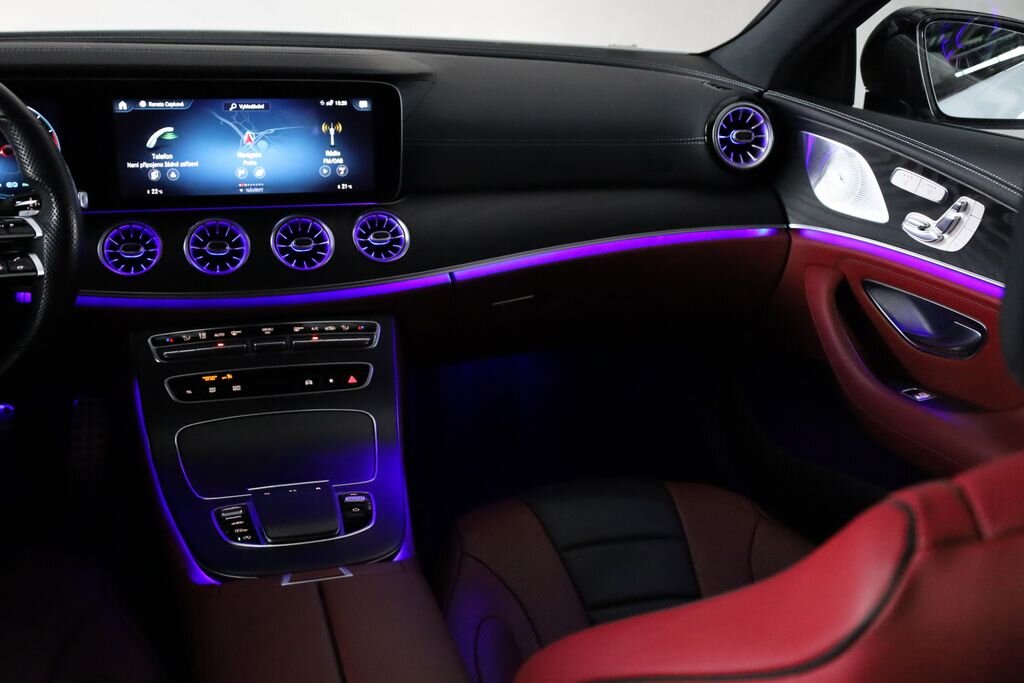 Mercedes-Benz CLS Sedan / Limuzína 2,0 l 195 kw