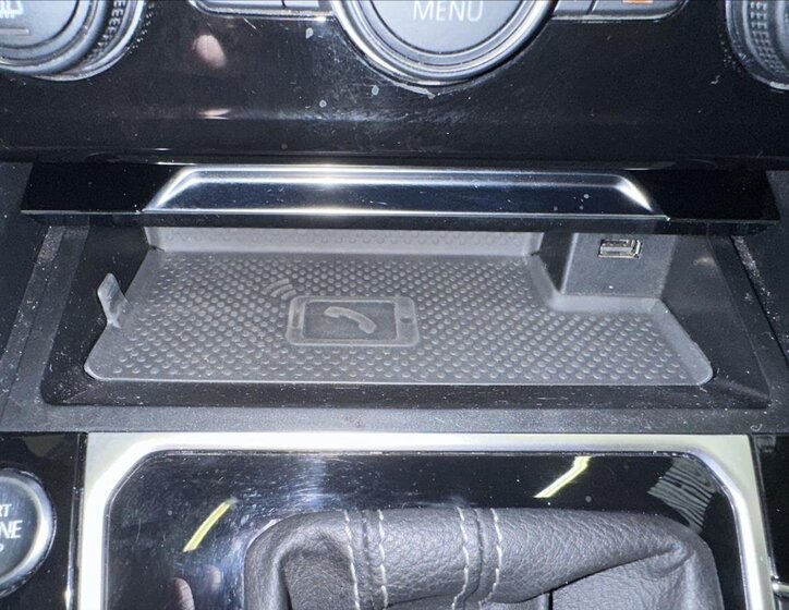 Volkswagen Passat Sedan / Limuzína 2,0 l 162 kw