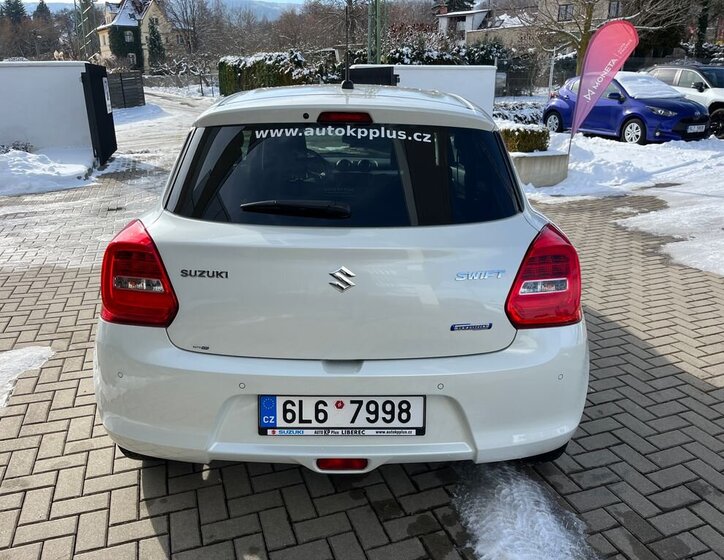 Suzuki Swift Hatchback 1,2 l 61 kw