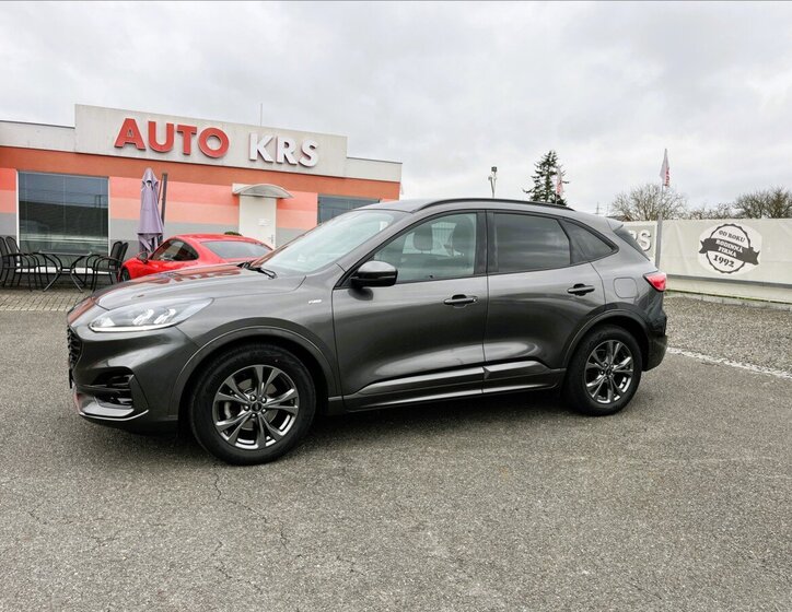 Ford Kuga Kombi 1,5 l 111 kw