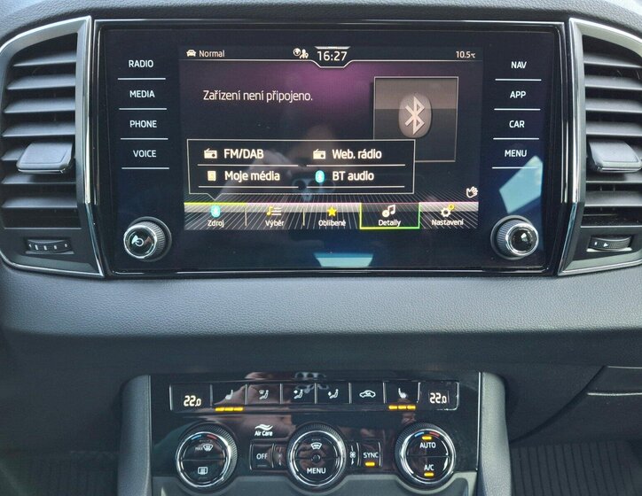 Škoda Karoq SUV / Terénní 1,5 l 110 kw