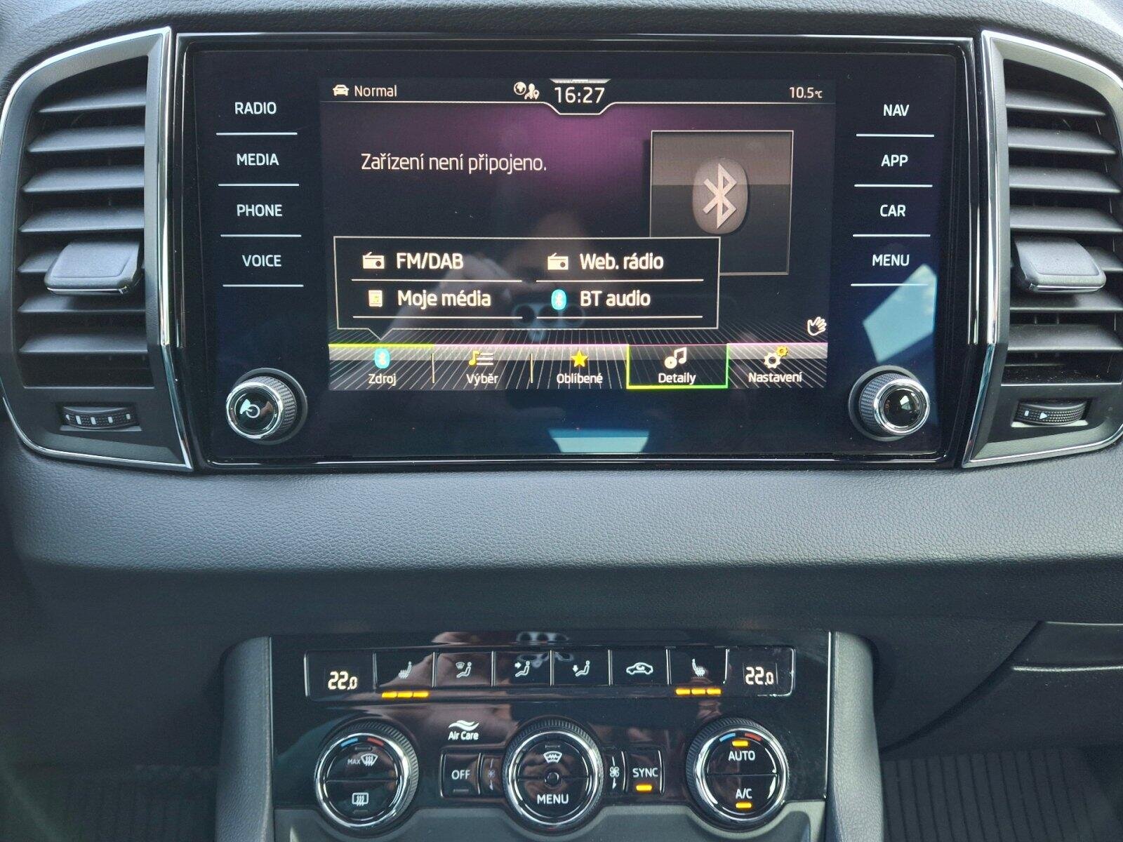 Škoda Karoq SUV / Terénní 1,5 l 110 kw