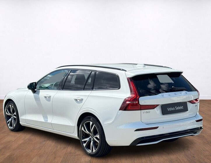 Volvo V60 Kombi 2,0 l 145 kw