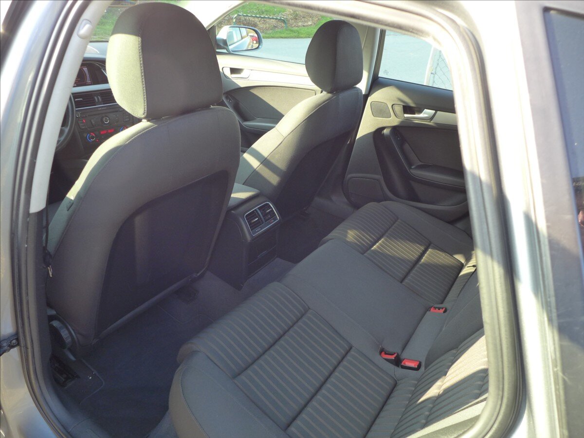 Audi A4 Kombi 2,0 l 105 kw