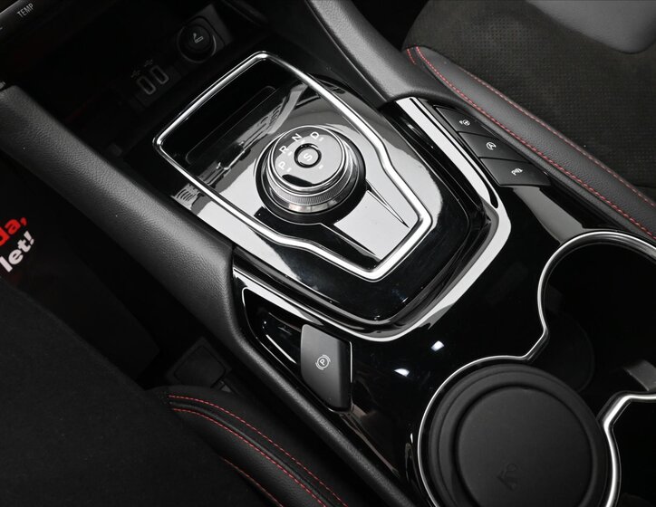 Ford Mondeo Sedan 2,0 l 140 kw