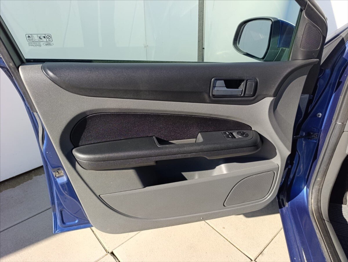 Ford Focus Kombi 1,6 l 74 kw