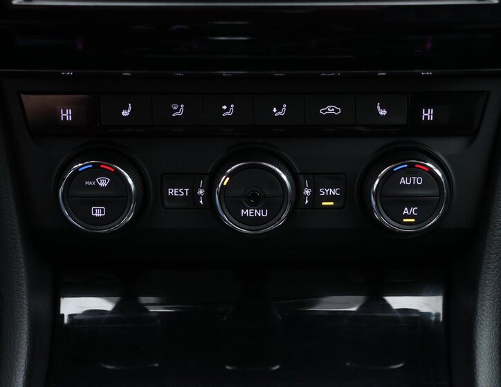 Audi A6 Allroad Kombi 3,0 l 200 kw