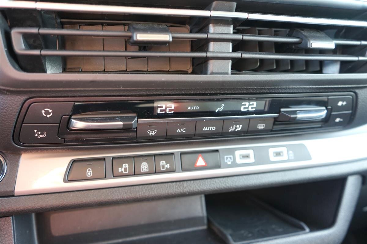 Citroën SpaceTourer MPV 2,0 l 133 kw