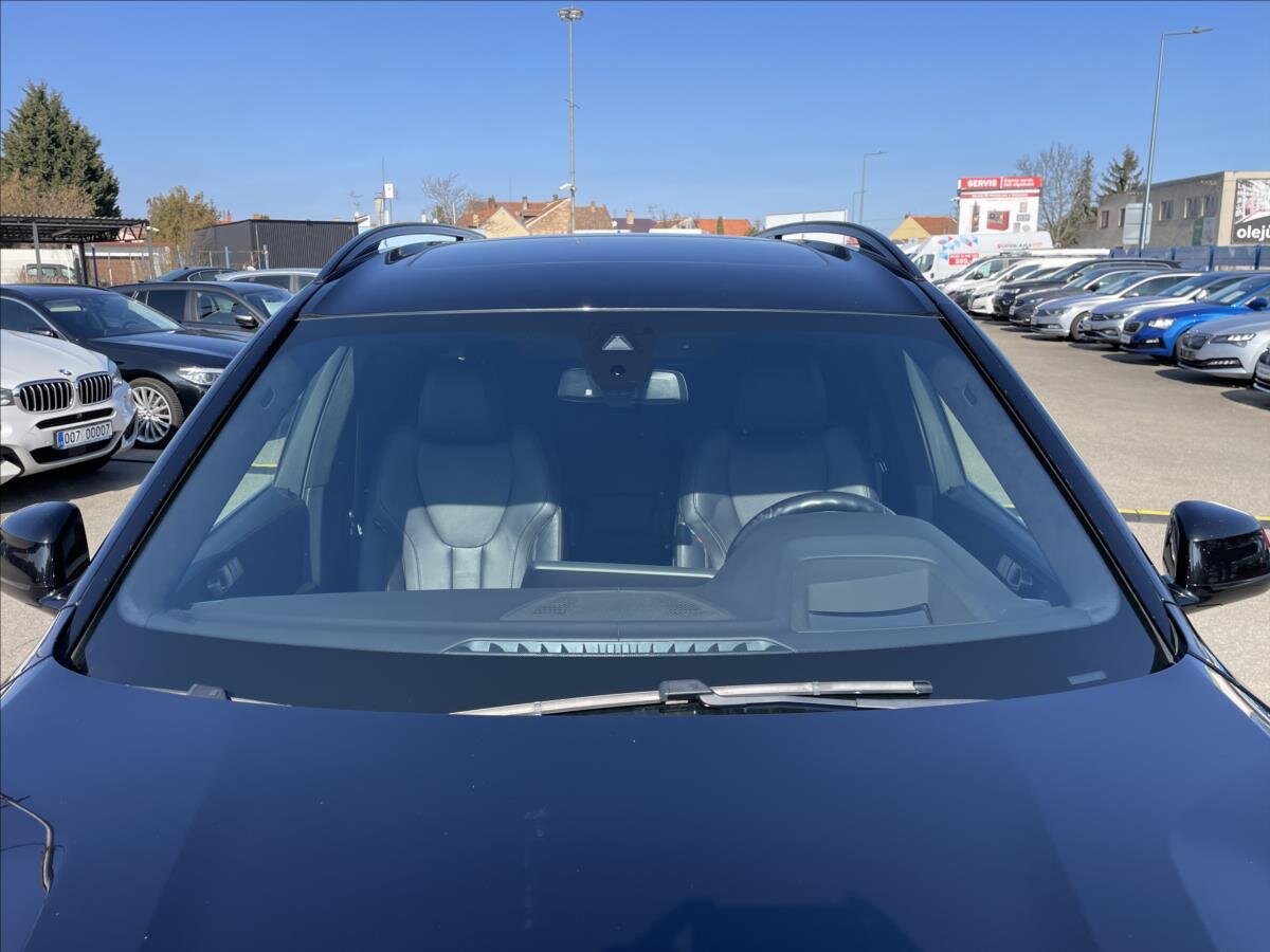 BMW X7 SUV / Terénní 3,0 l 195 kw