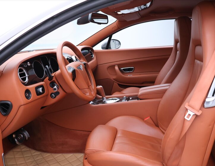 Bentley Continental GT 12