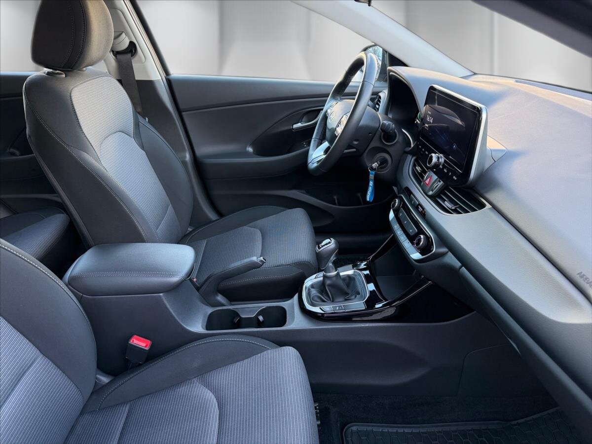 Hyundai i30 Kombi 998,0 73 kw