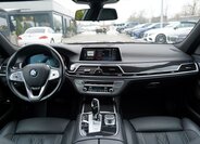 BMW Řada 7 Sedan 3,0 l 210 kw