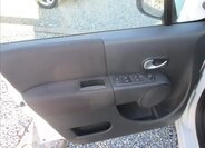 Renault Modus MPV 1,1 l 55 kw