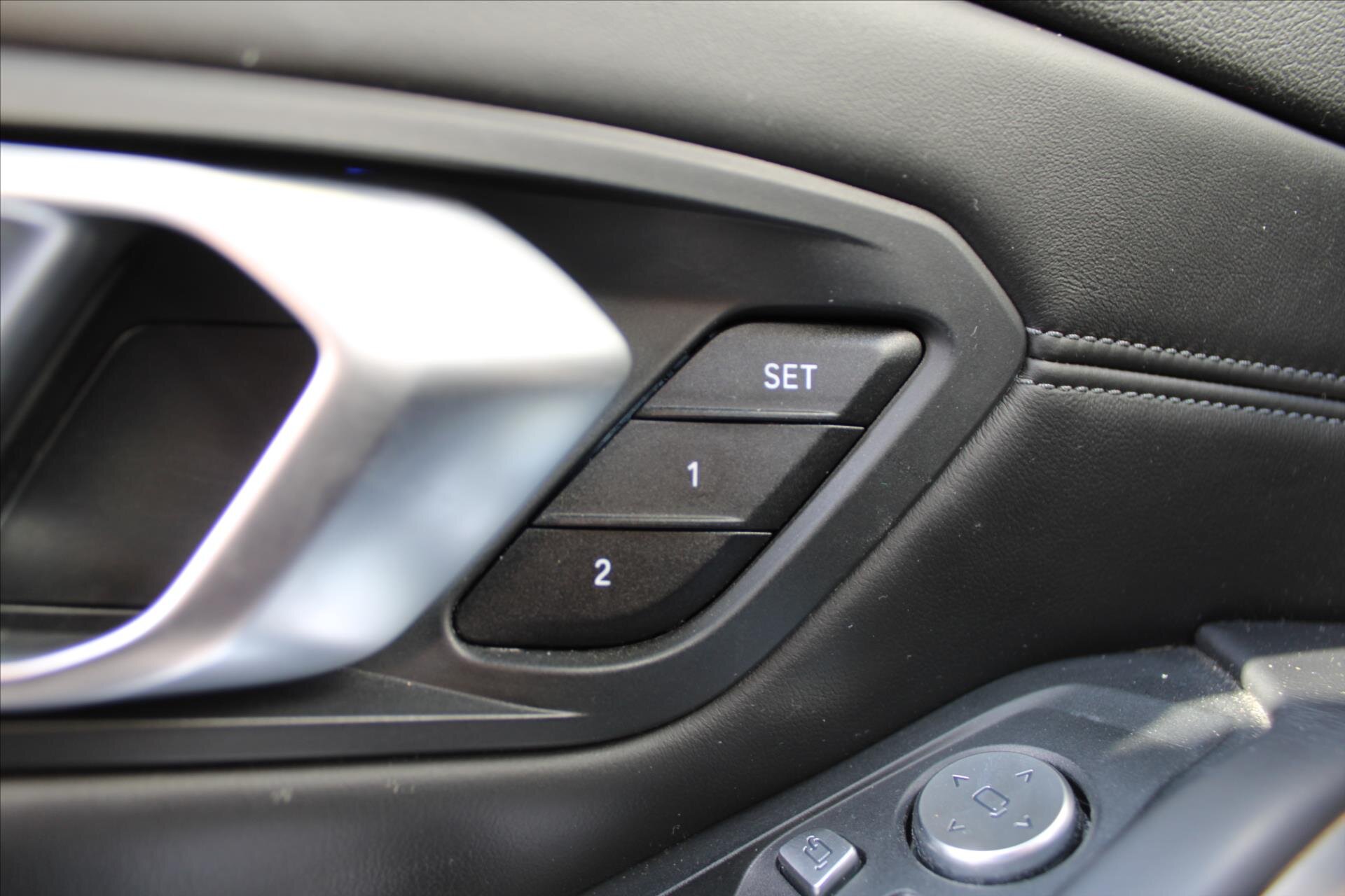 BMW M3 Sedan / Limuzína 3,0 l 375 kw