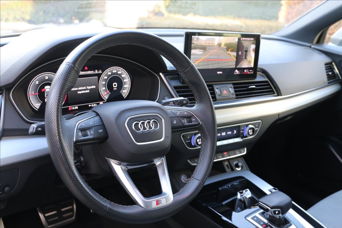 Audi Q5 SUV 2,0 l 150 kw