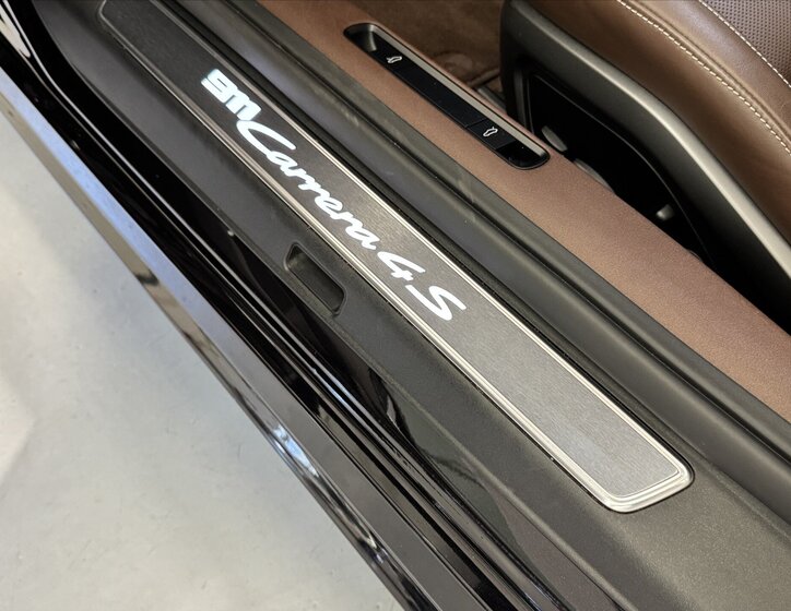 Porsche 911 Kupé 3,0 l 331 kw