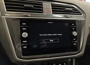 Volkswagen Tiguan 8