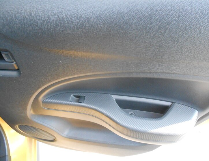 Mitsubishi Space Hatchback 1,2 l 59 kw