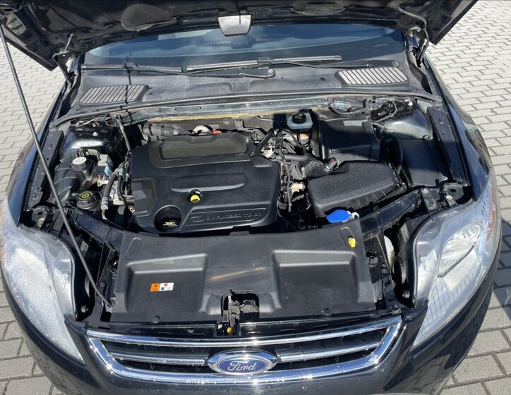 Ford Mondeo Kombi 2,0 l 103 kw