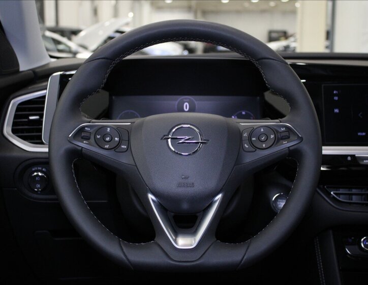 Opel Grandland SUV 1,5 l 96 kw