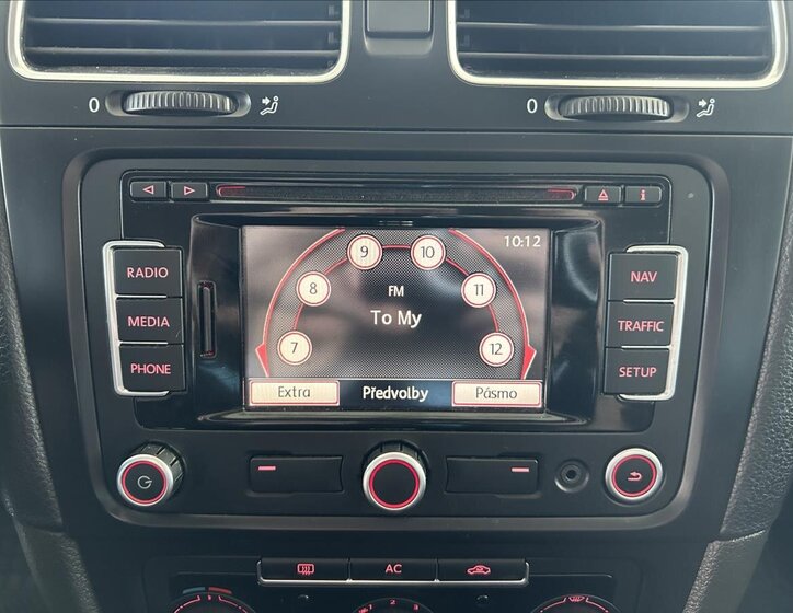 Volkswagen Golf Kombi 1,6 l 77 kw