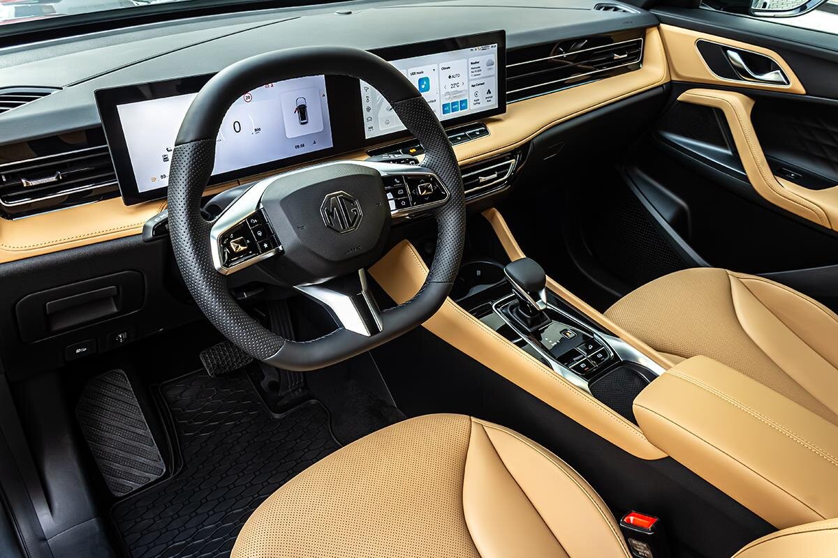 MG HS SUV 1,5 l 125 kw