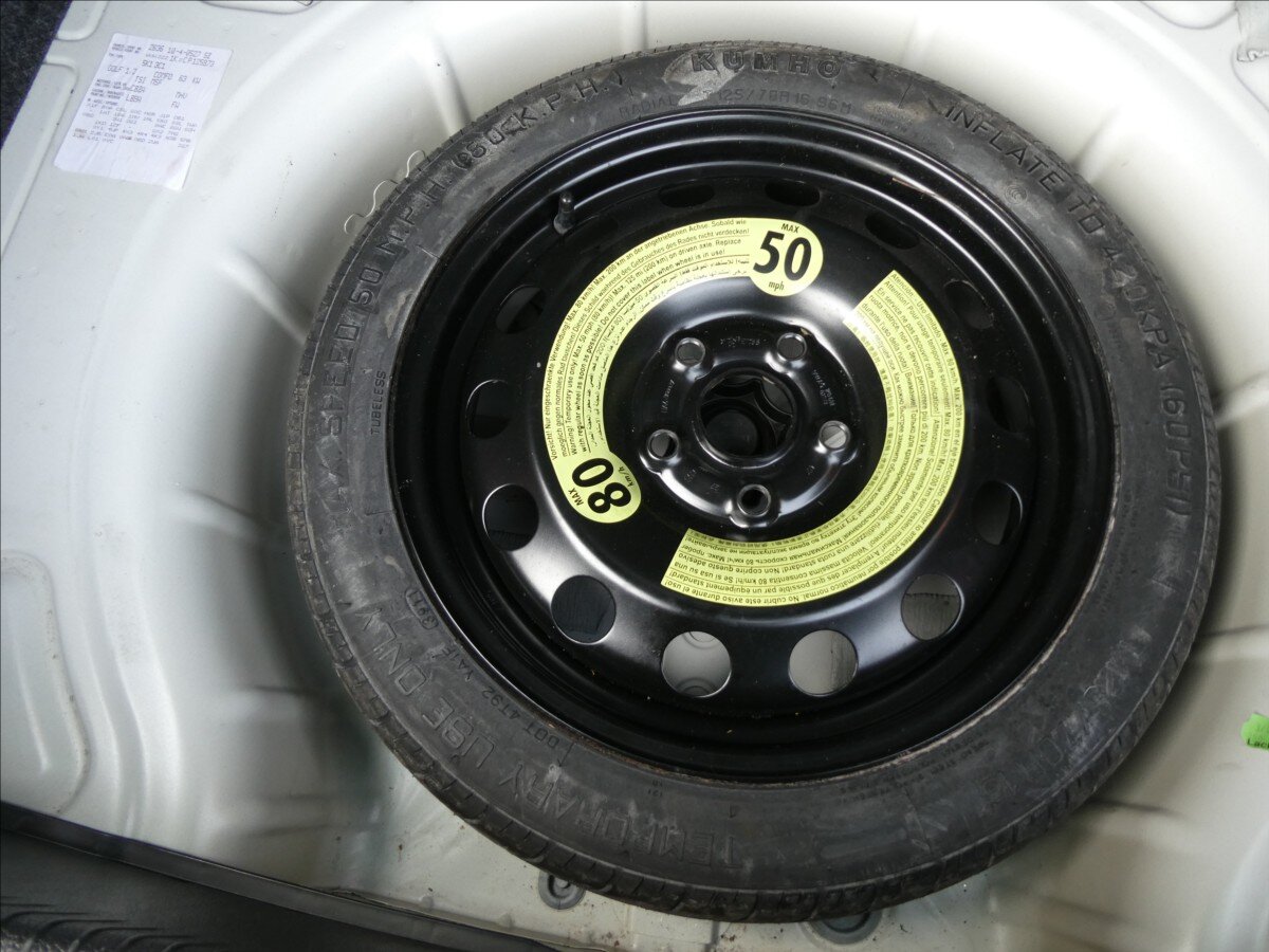 Volkswagen Golf Hatchback 1,2 l 63 kw